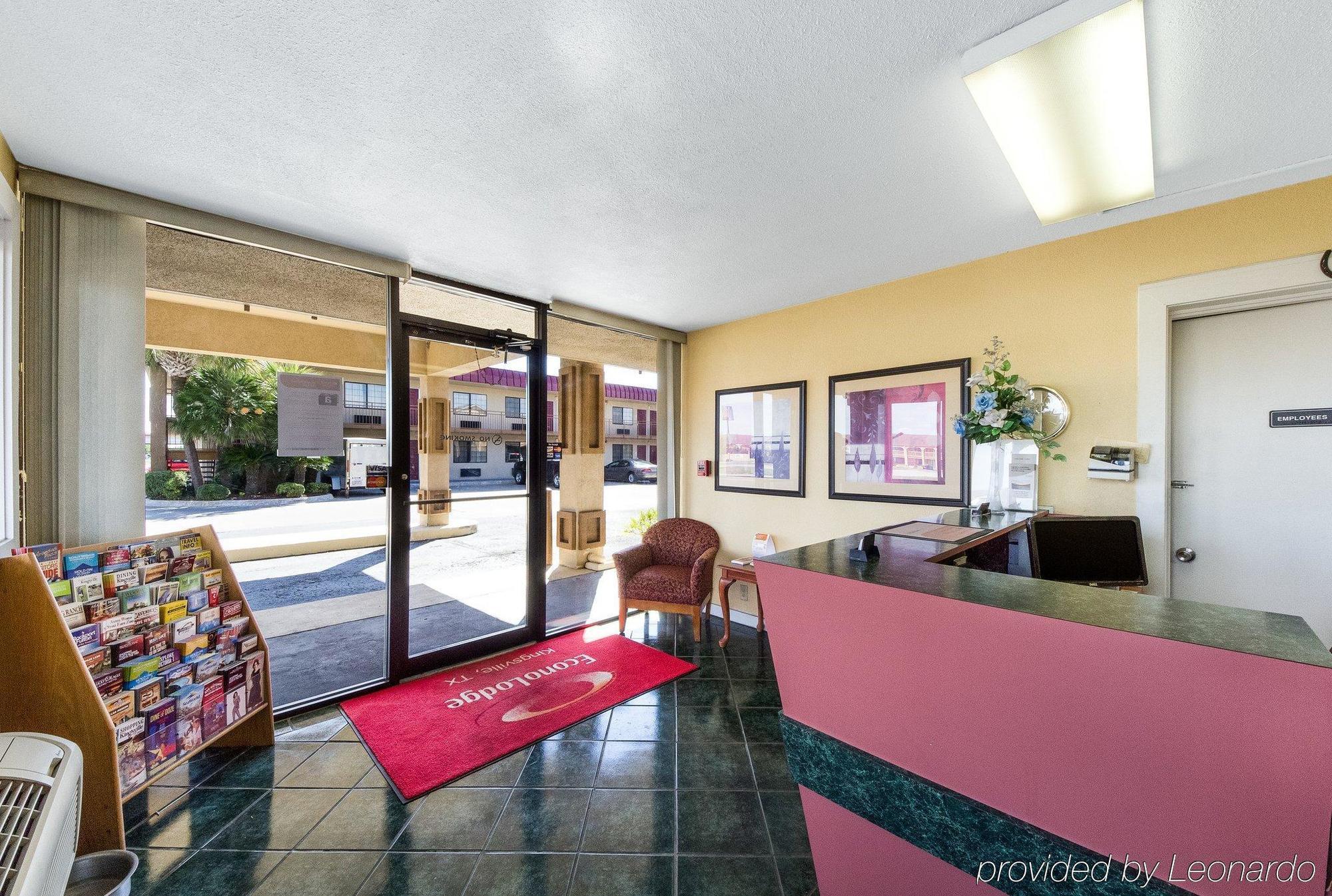 Executive Inn Кингсвил Екстериор снимка