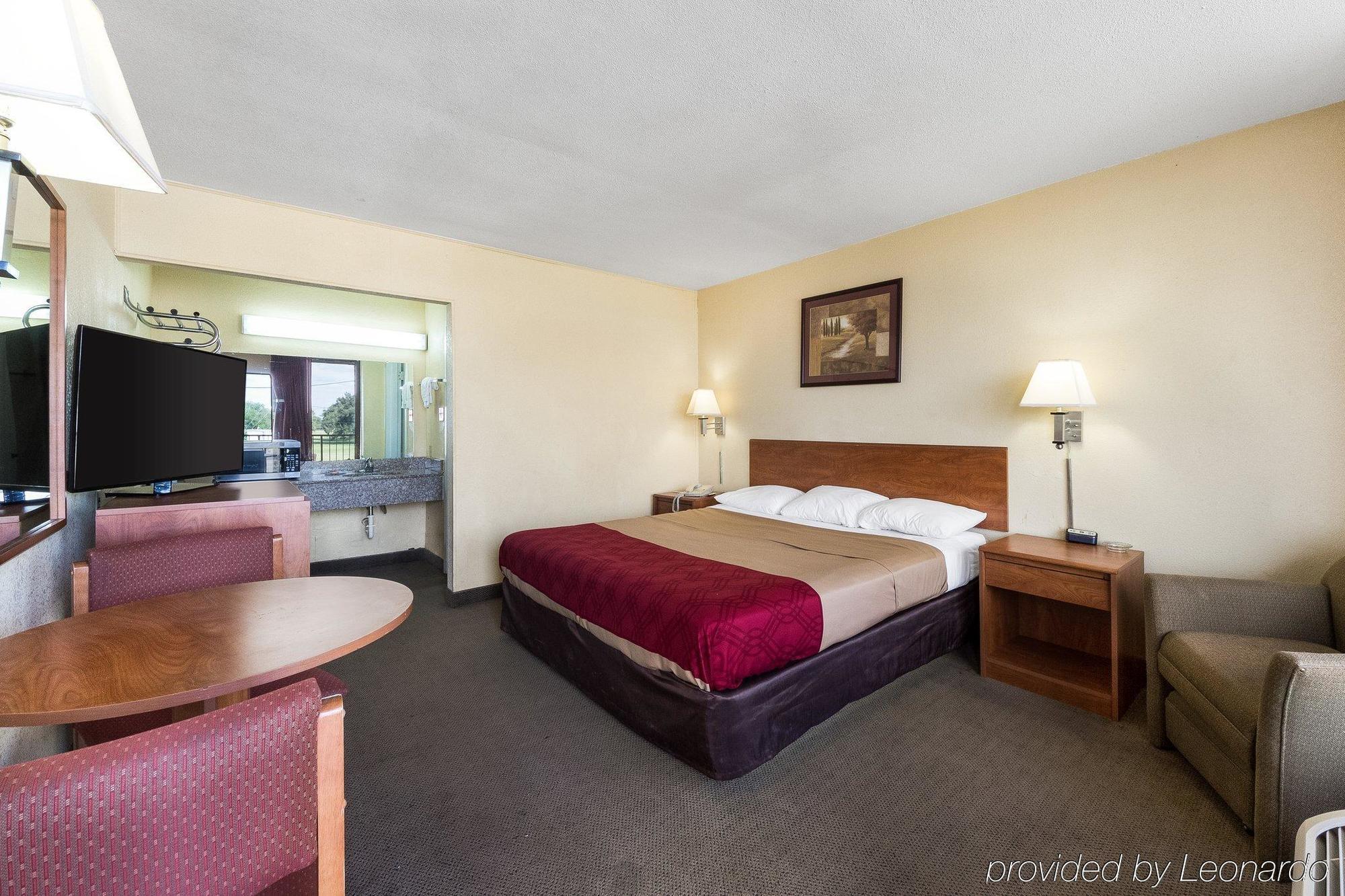 Executive Inn Кингсвил Екстериор снимка